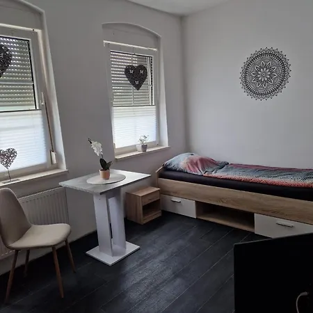 Monteurzimmer Und - Ampfurth Guest house